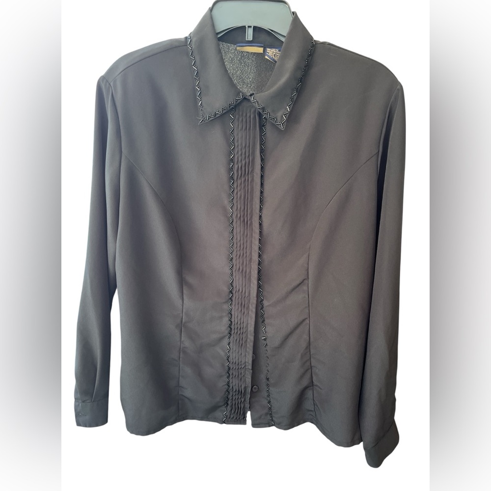 Aura BLACK Women's Top-Hidden Buttons